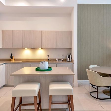 203-1Br/1Ba At The Beach Gem! Lux Amenities! Hollywood Kültér fotó