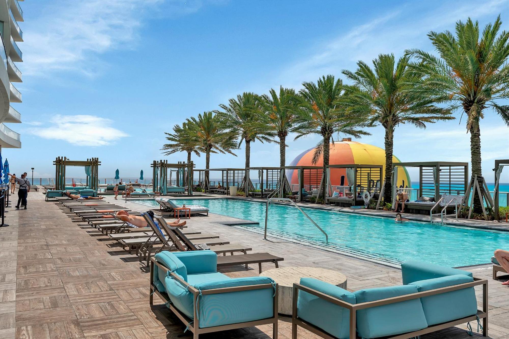 203-1Br/1Ba At The Beach Gem! Lux Amenities! Hollywood Kültér fotó