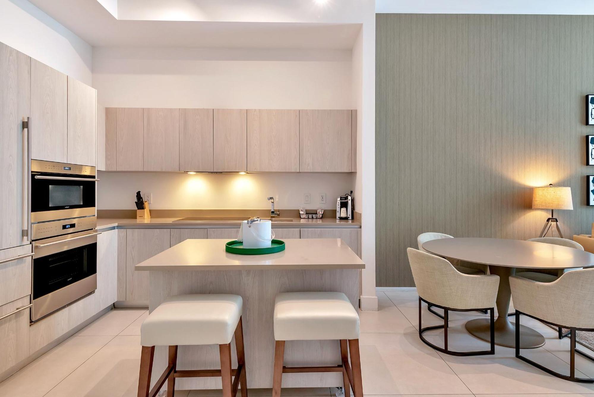 203-1Br/1Ba At The Beach Gem! Lux Amenities! Hollywood Kültér fotó