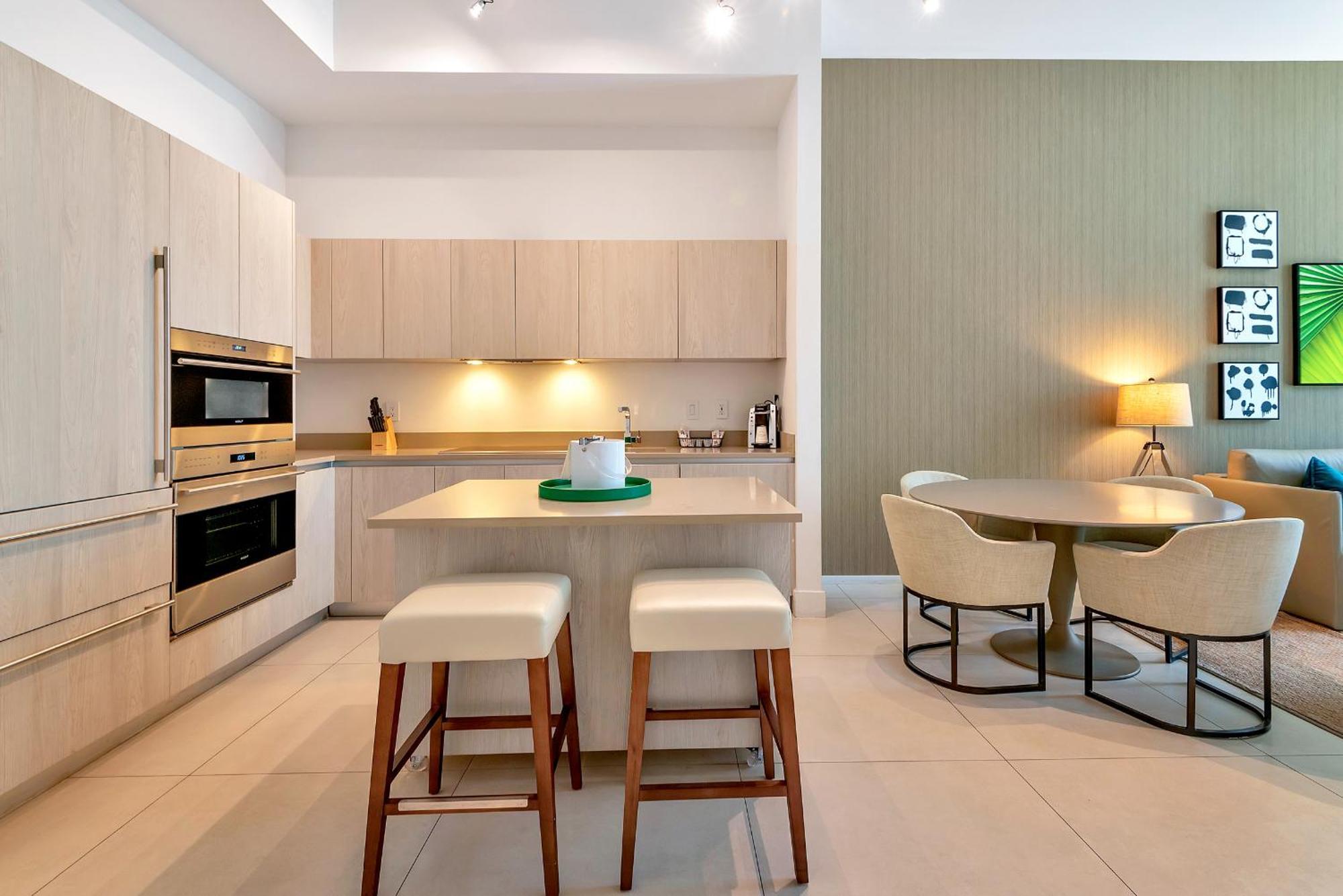 203-1Br/1Ba At The Beach Gem! Lux Amenities! Hollywood Kültér fotó