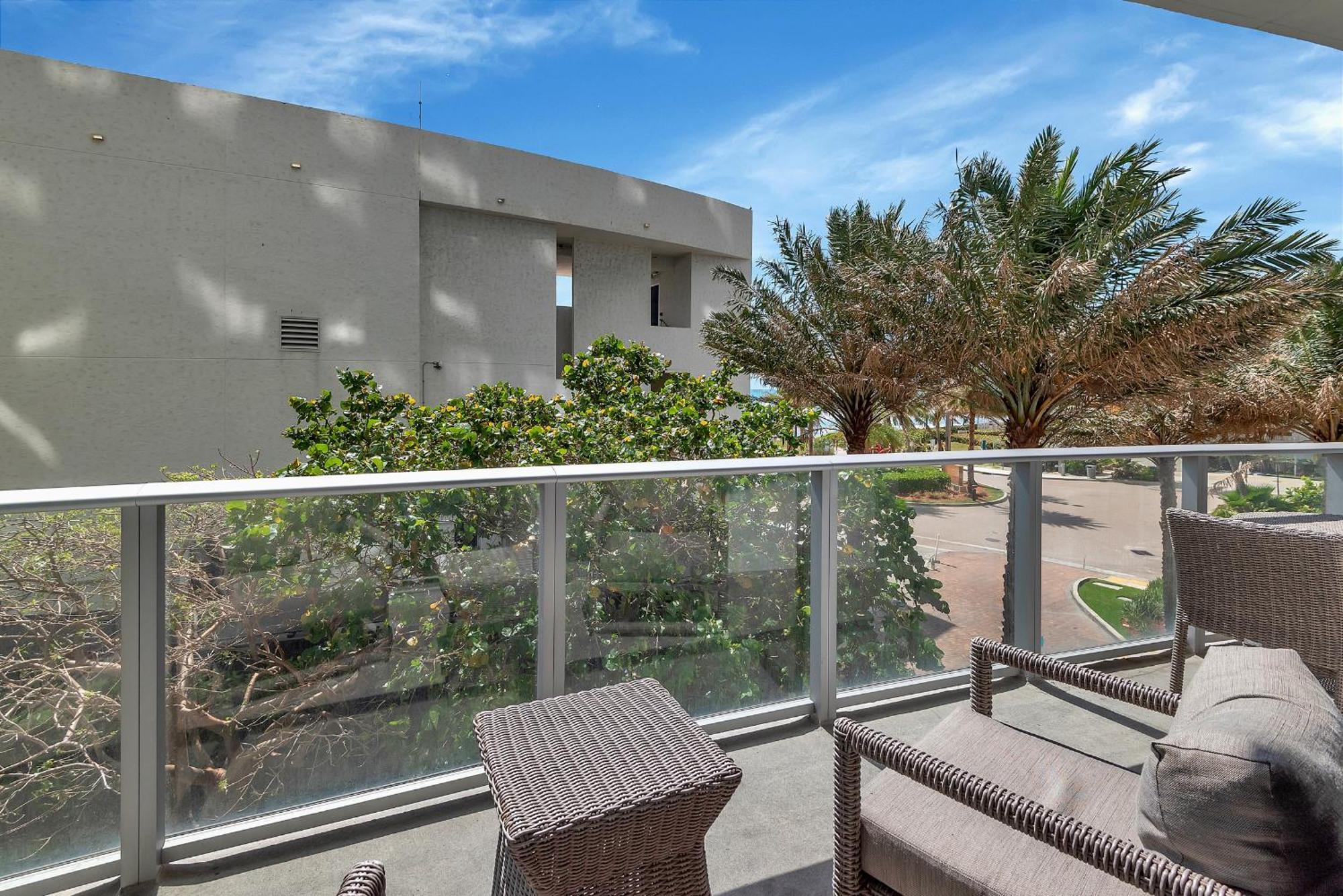 203-1Br/1Ba At The Beach Gem! Lux Amenities! Hollywood Kültér fotó
