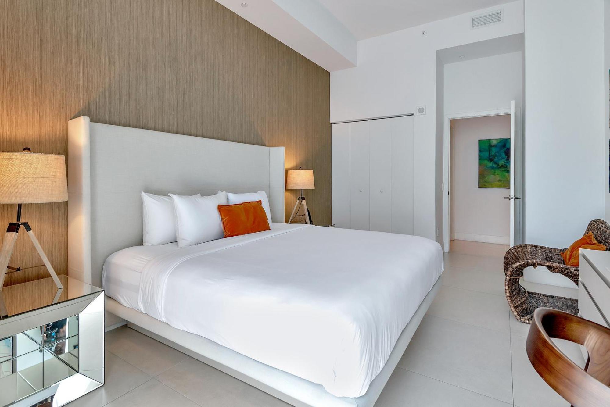 203-1Br/1Ba At The Beach Gem! Lux Amenities! Hollywood Kültér fotó