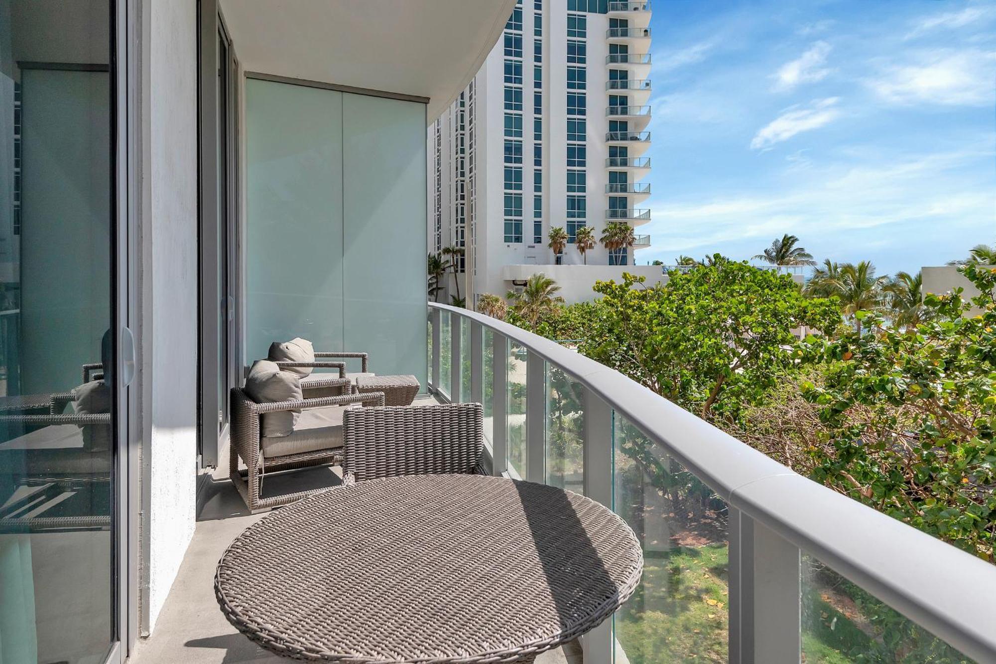 203-1Br/1Ba At The Beach Gem! Lux Amenities! Hollywood Kültér fotó